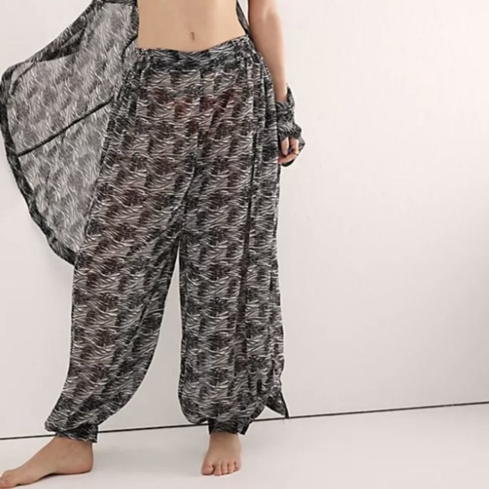 NWT Free People Intimately black and white sheer pant with elastic waist XS